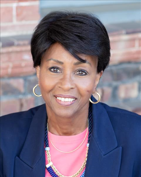 Jo-Ann De Rewenda