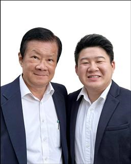 Mark & Jimmy Wong